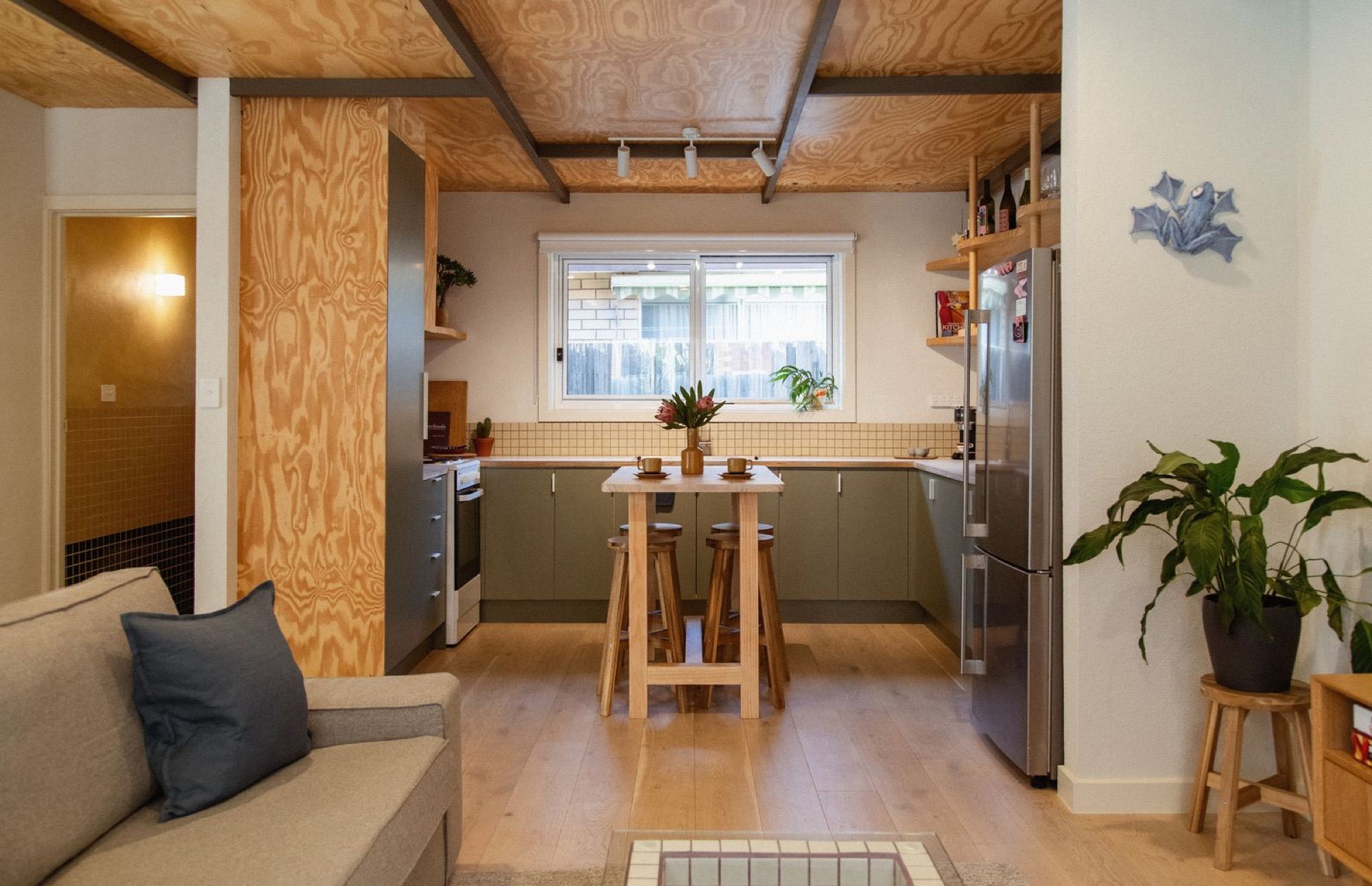 Kitchen wide angle